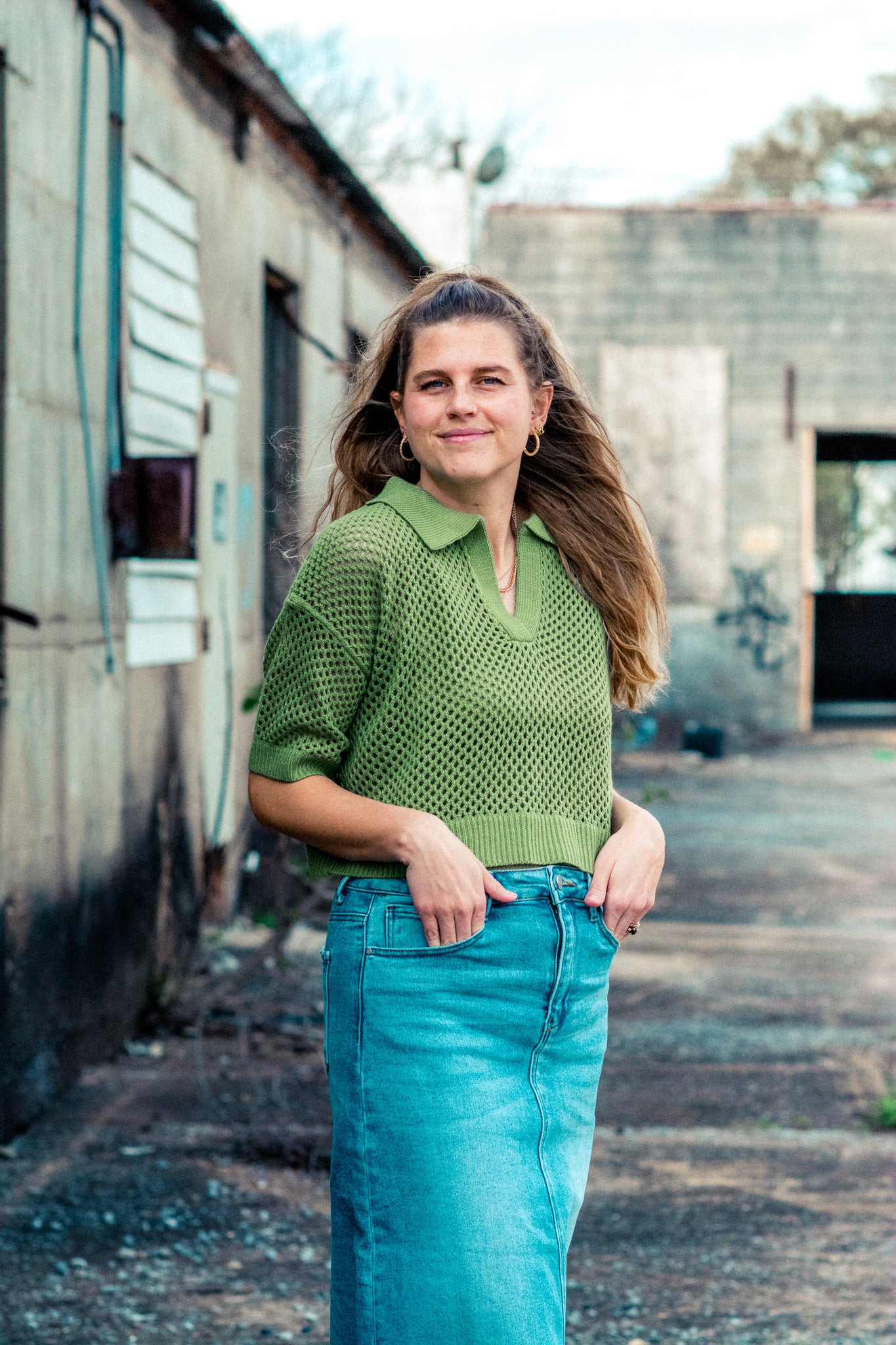 AVOCADO COLLARED CROCHET TOP