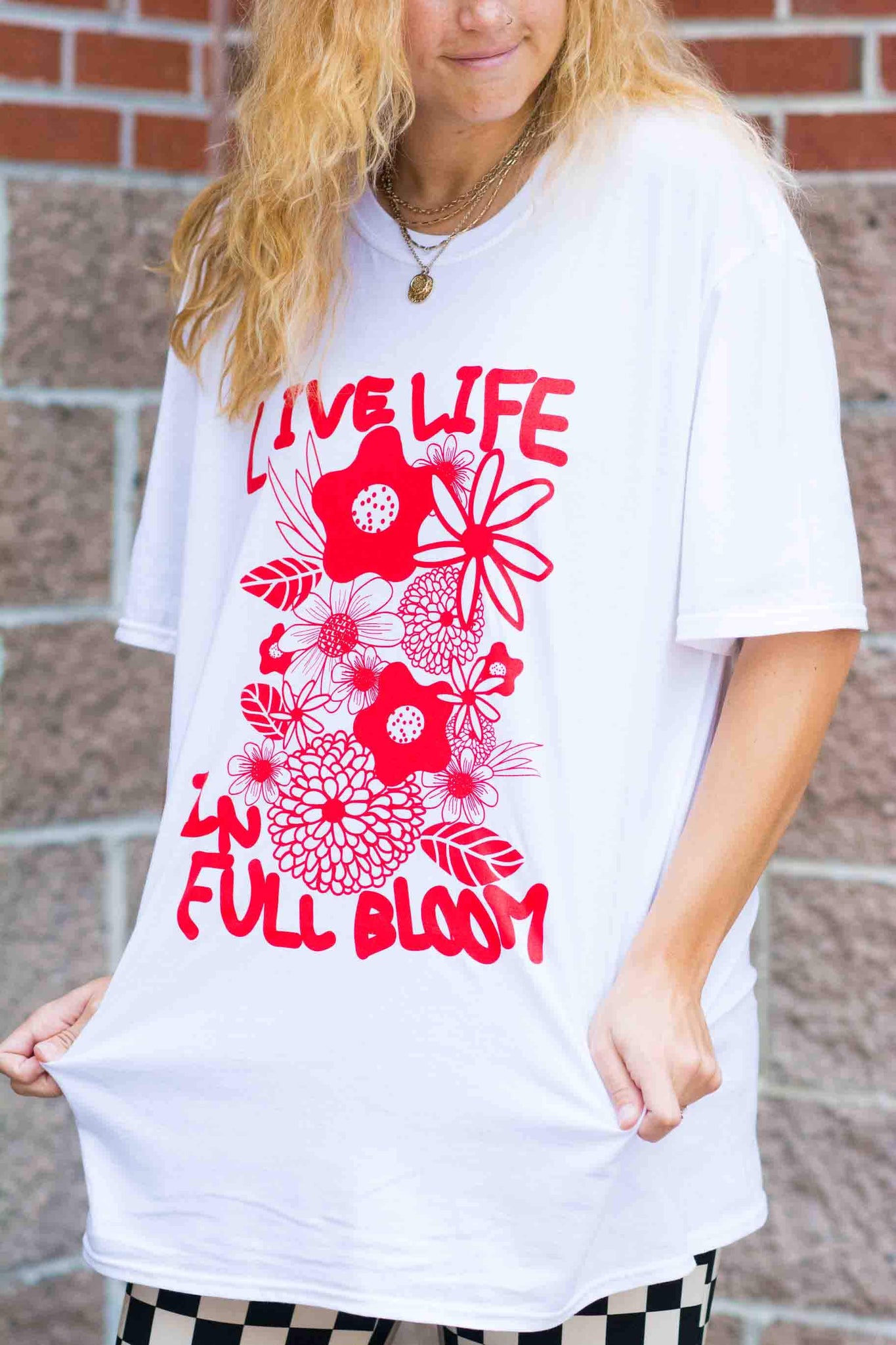 FULL BLOOM GRAPHIC TEE KITS BRAND  affordable Womens and Mens trendy online streetwear fashion boutique 