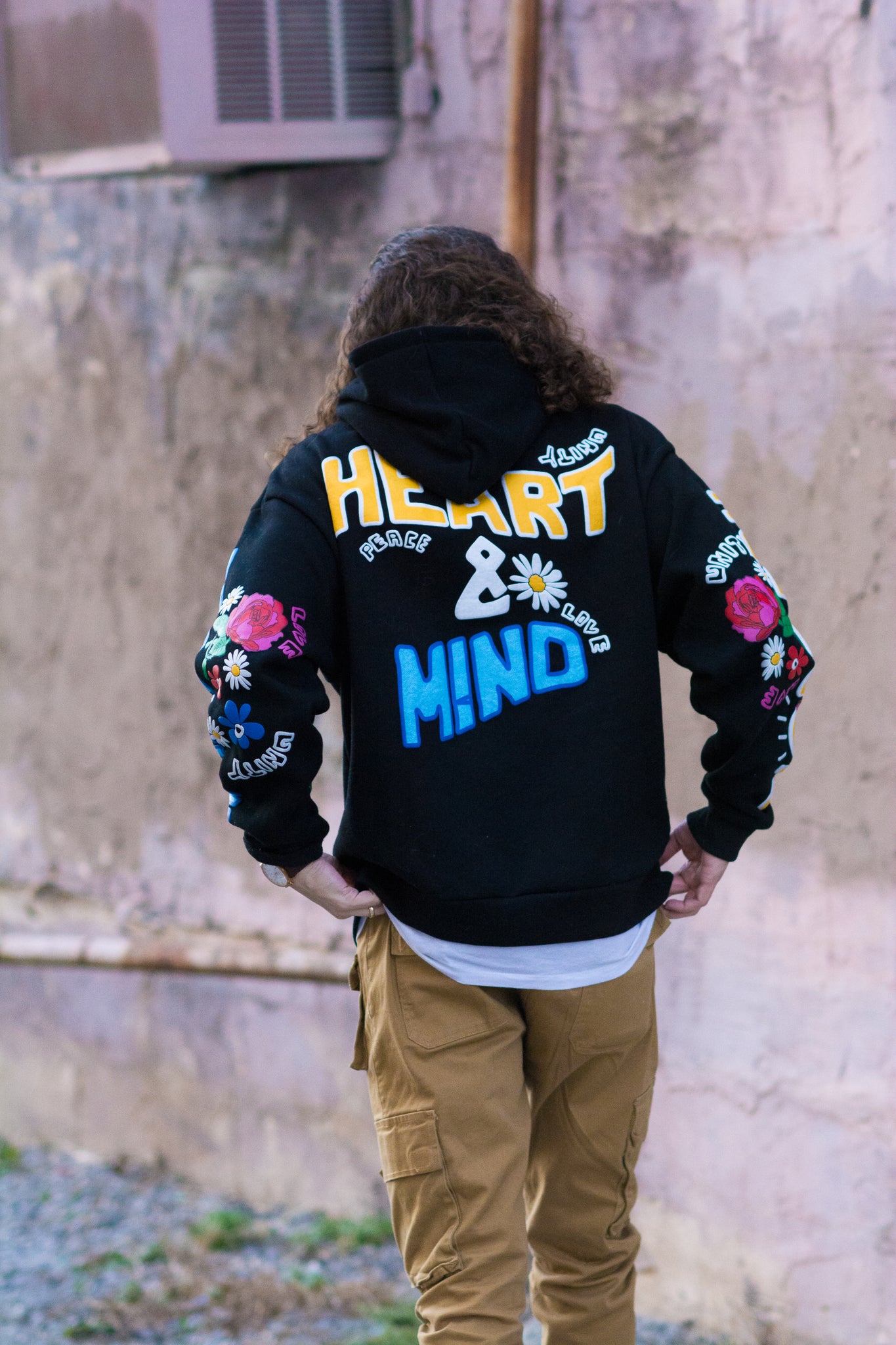HEART & MIND GRAPHIC HOODIE KITS BRAND  affordable Womens and Mens trendy online streetwear fashion boutique 