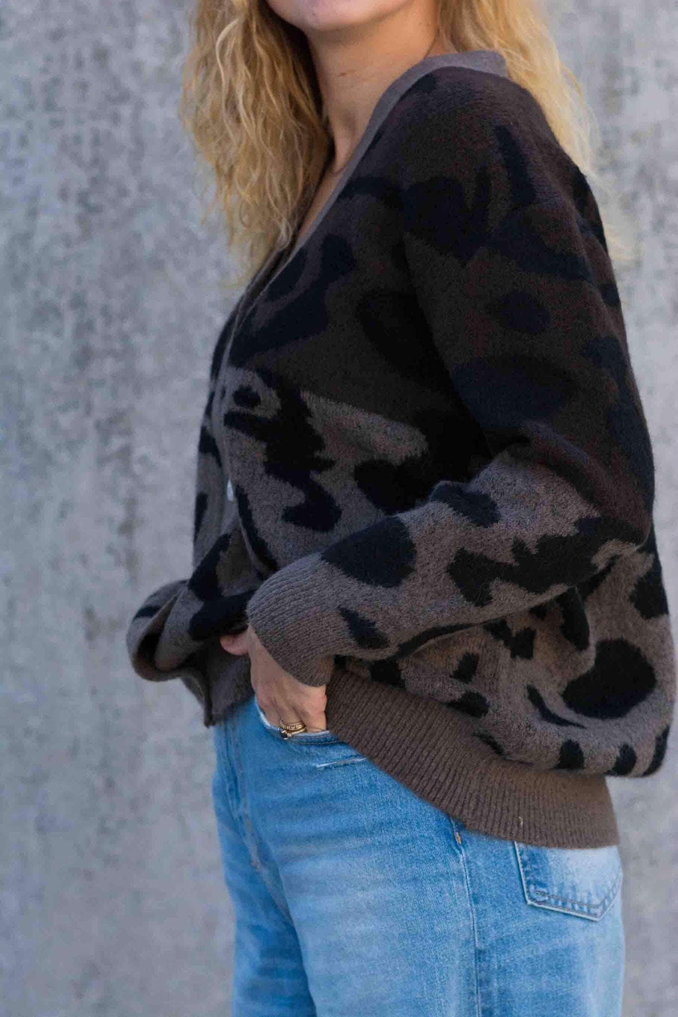 WILD THING ANIMAL PRINT CARDIGAN KITS BRAND  affordable Womens and Mens trendy online streetwear fashion boutique 