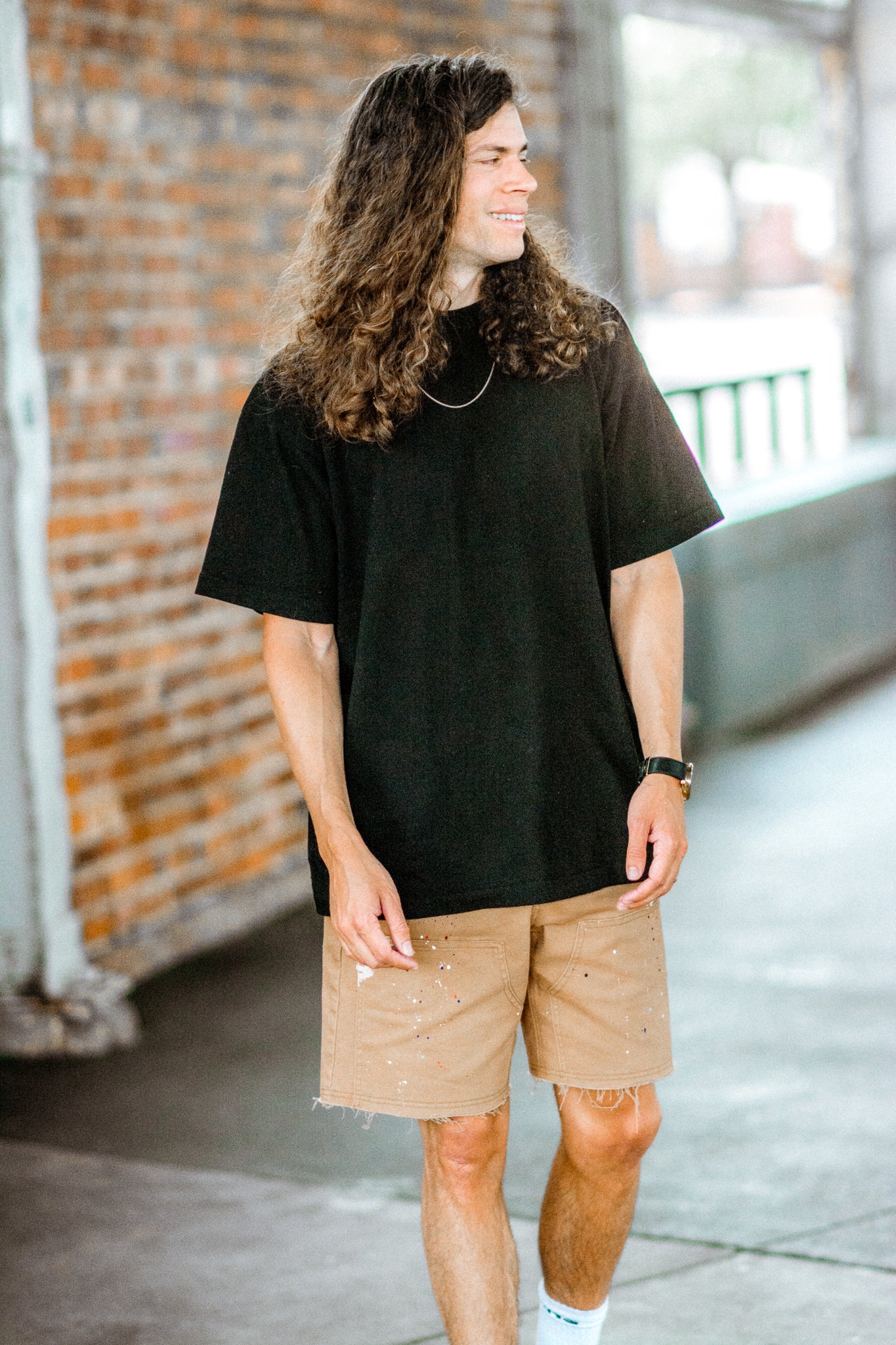 ESSENTIALS HEAVYWEIGHT TEE IN BLACK KITS BRAND  affordable Womens and Mens trendy online streetwear fashion boutique 