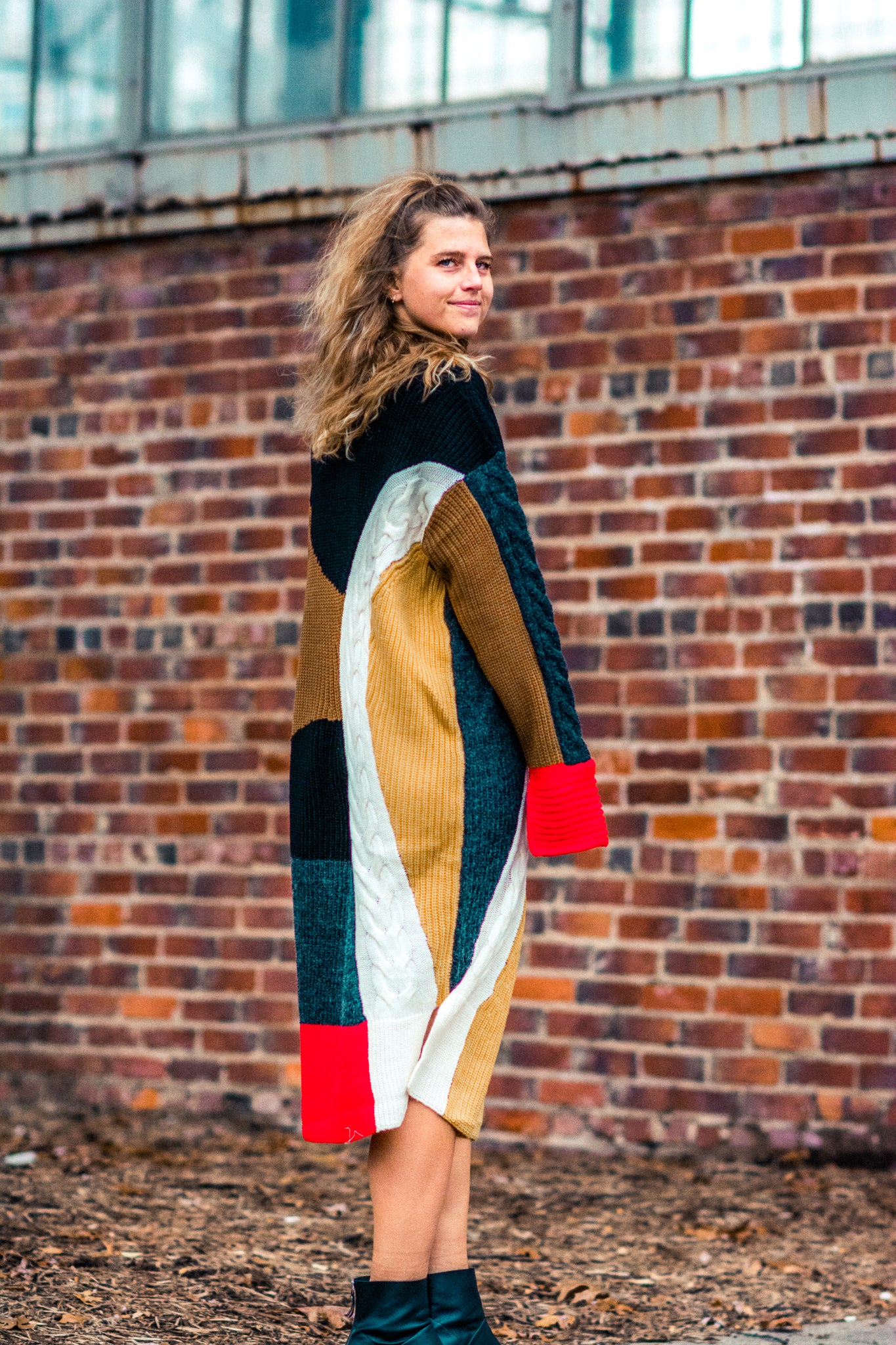 OFF THE RECORD OVERSIZED SWEATER DRESS KITS BRAND  affordable Womens and Mens trendy online streetwear fashion boutique 