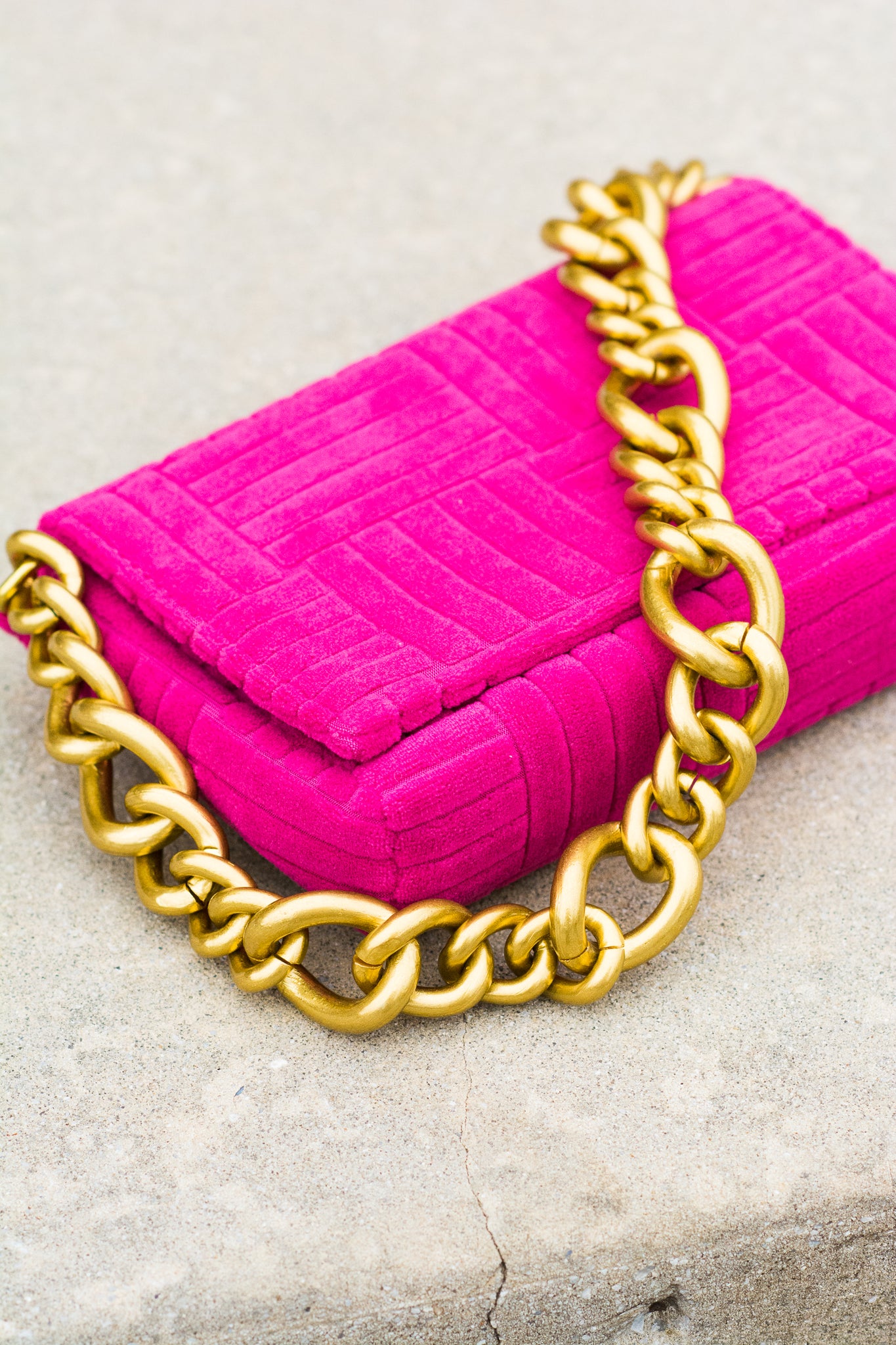 GIRLFRIEND MICRO-SUEDE CHAIN PURSE IN HOT PINK KITS BRAND  affordable Womens and Mens trendy online streetwear fashion boutique 
